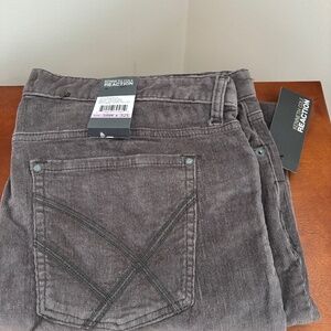 MEN'S KENNETH COLE REACTION GREY CORDUROY PANTS SIZE 38W X 32L. NEVER WORN!
